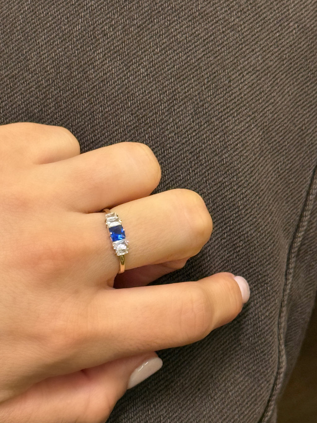 Anillo azul
