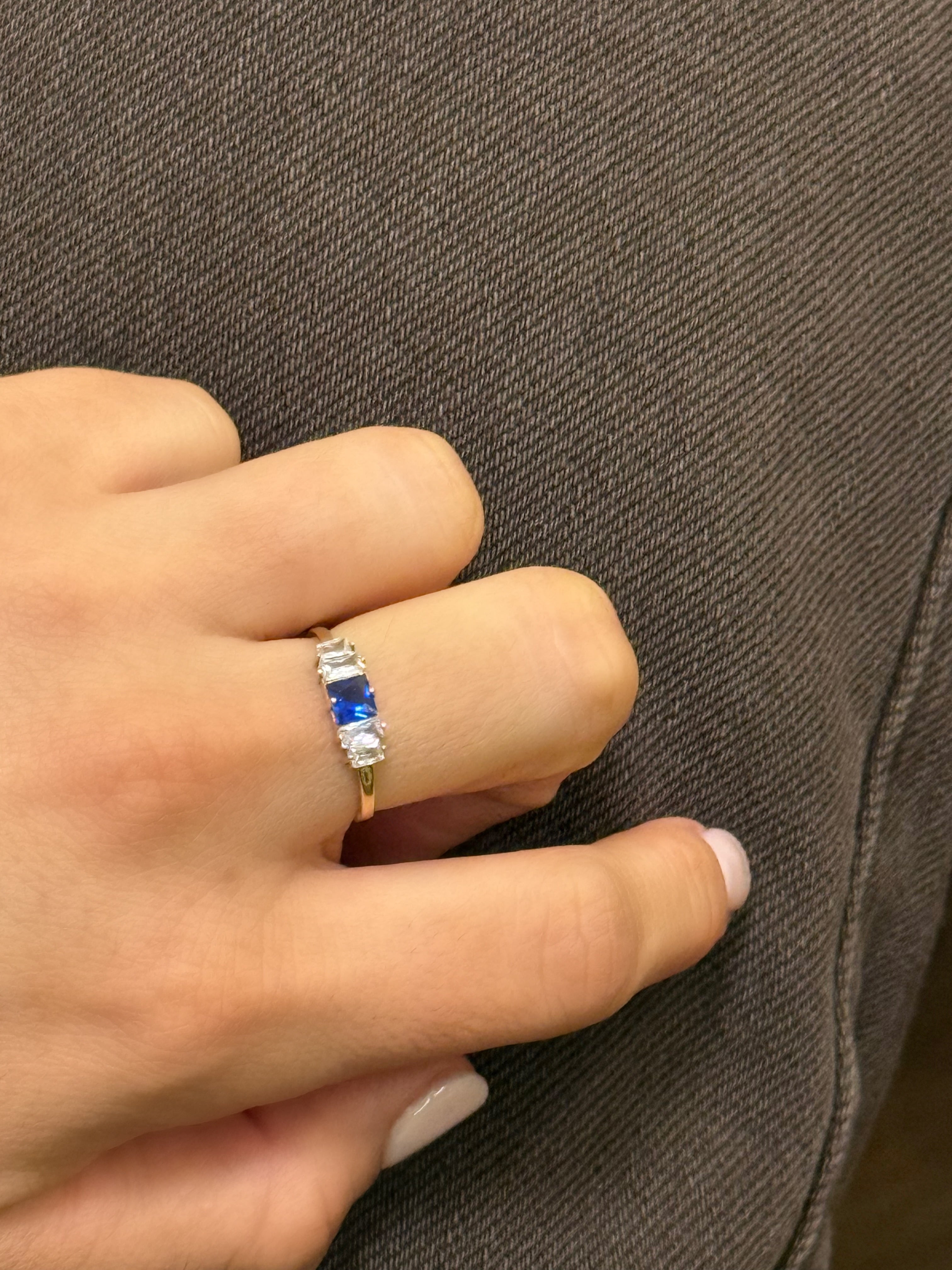 Anillo azul
