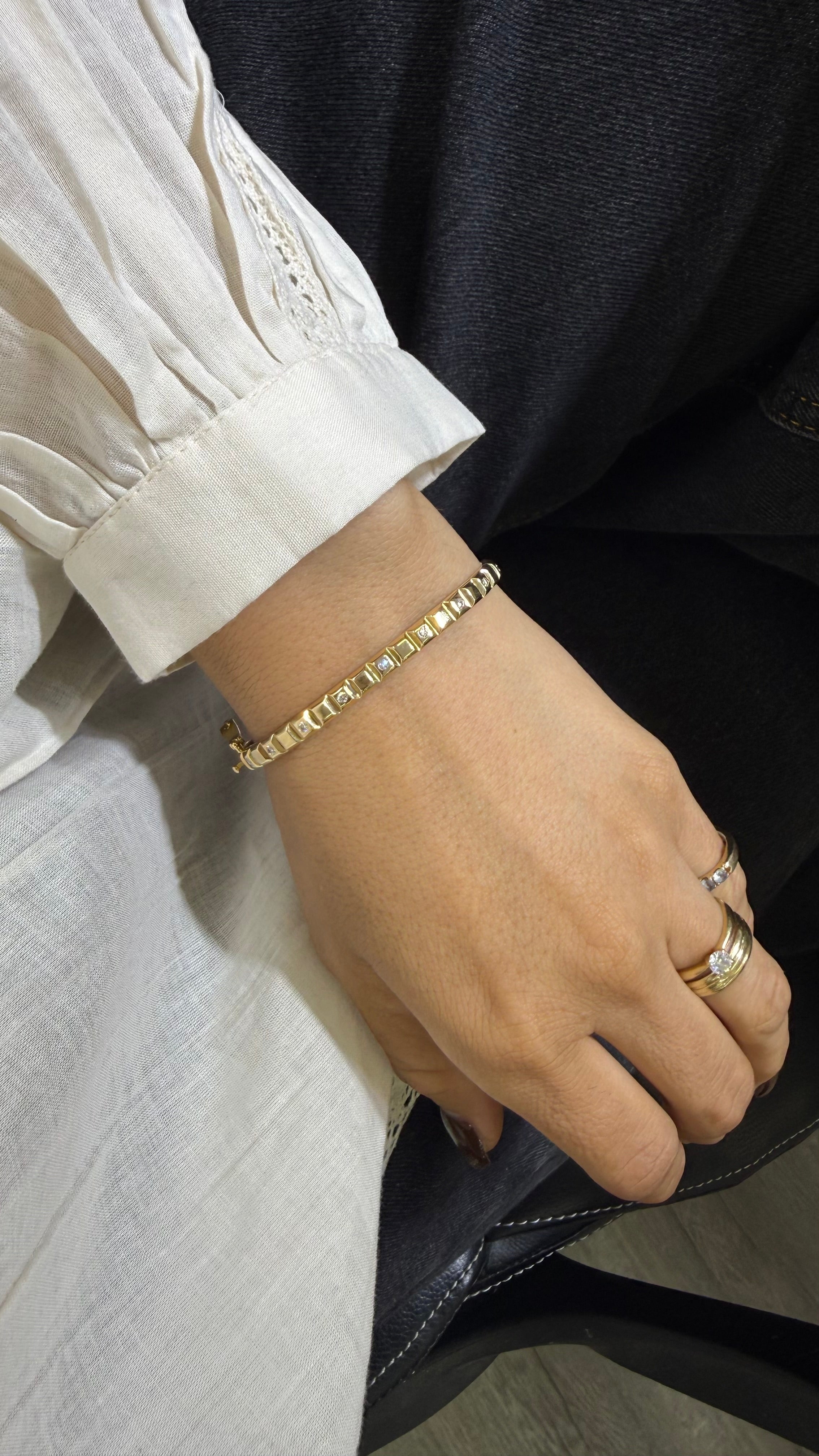 Bangle de Diamantes engastados
