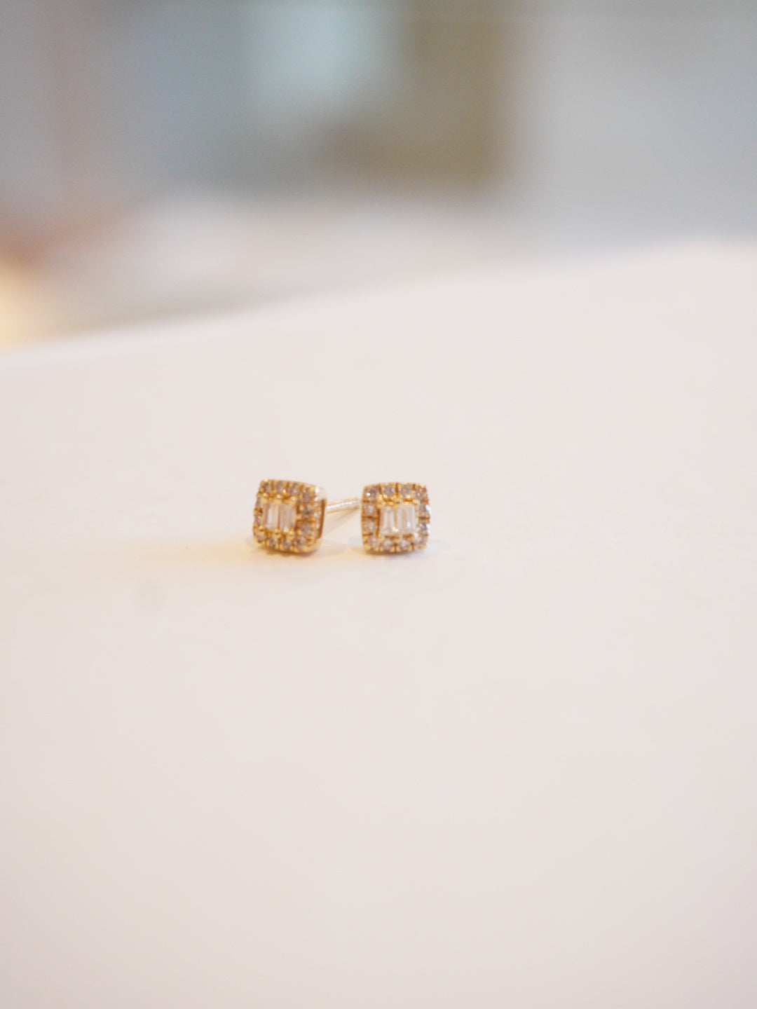 épure Studs