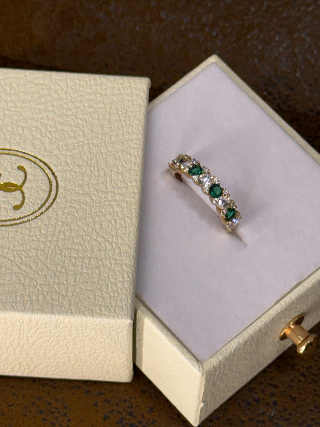 Anillo media churumbela verde