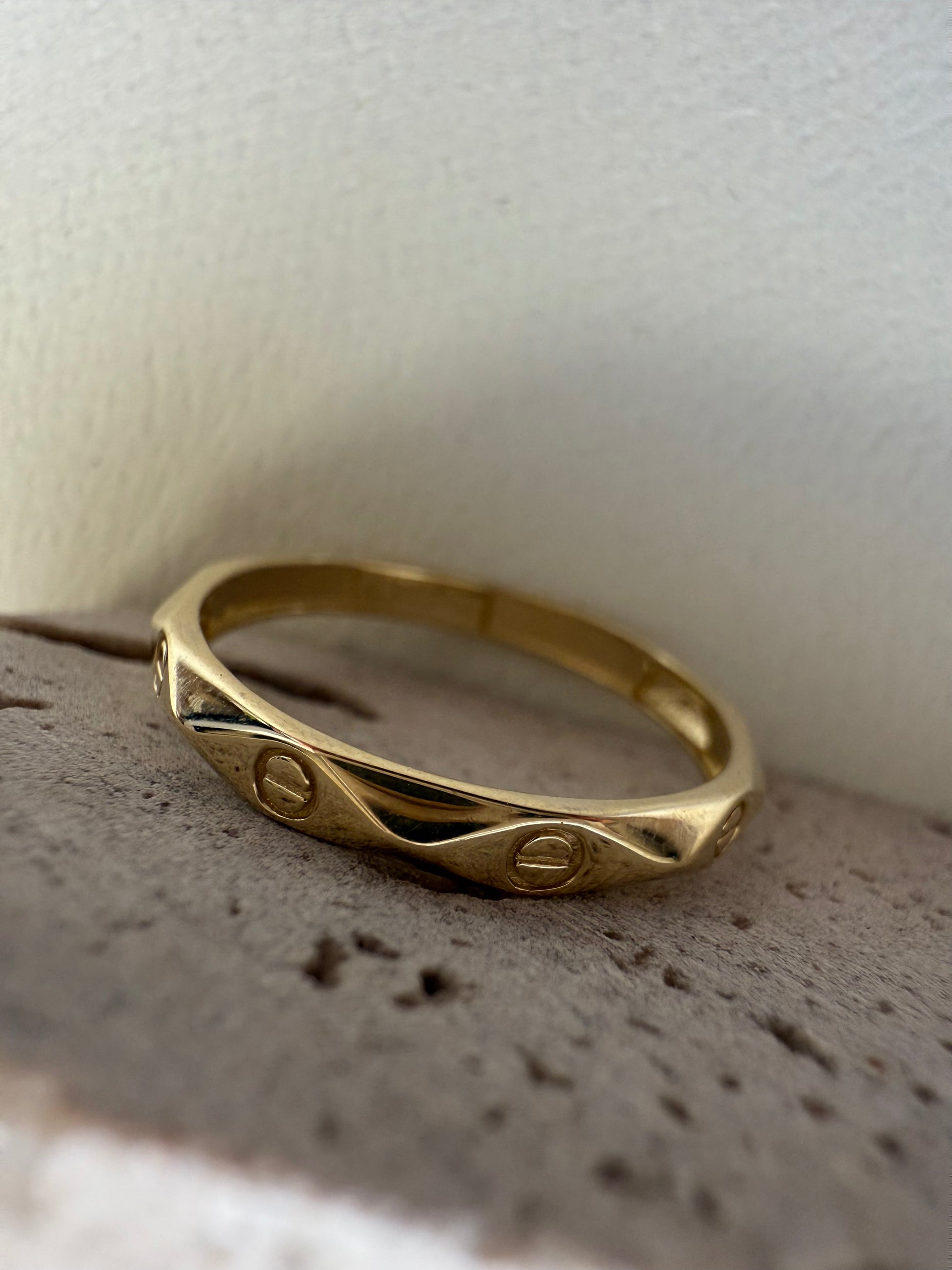 Anillo 10k.  1023