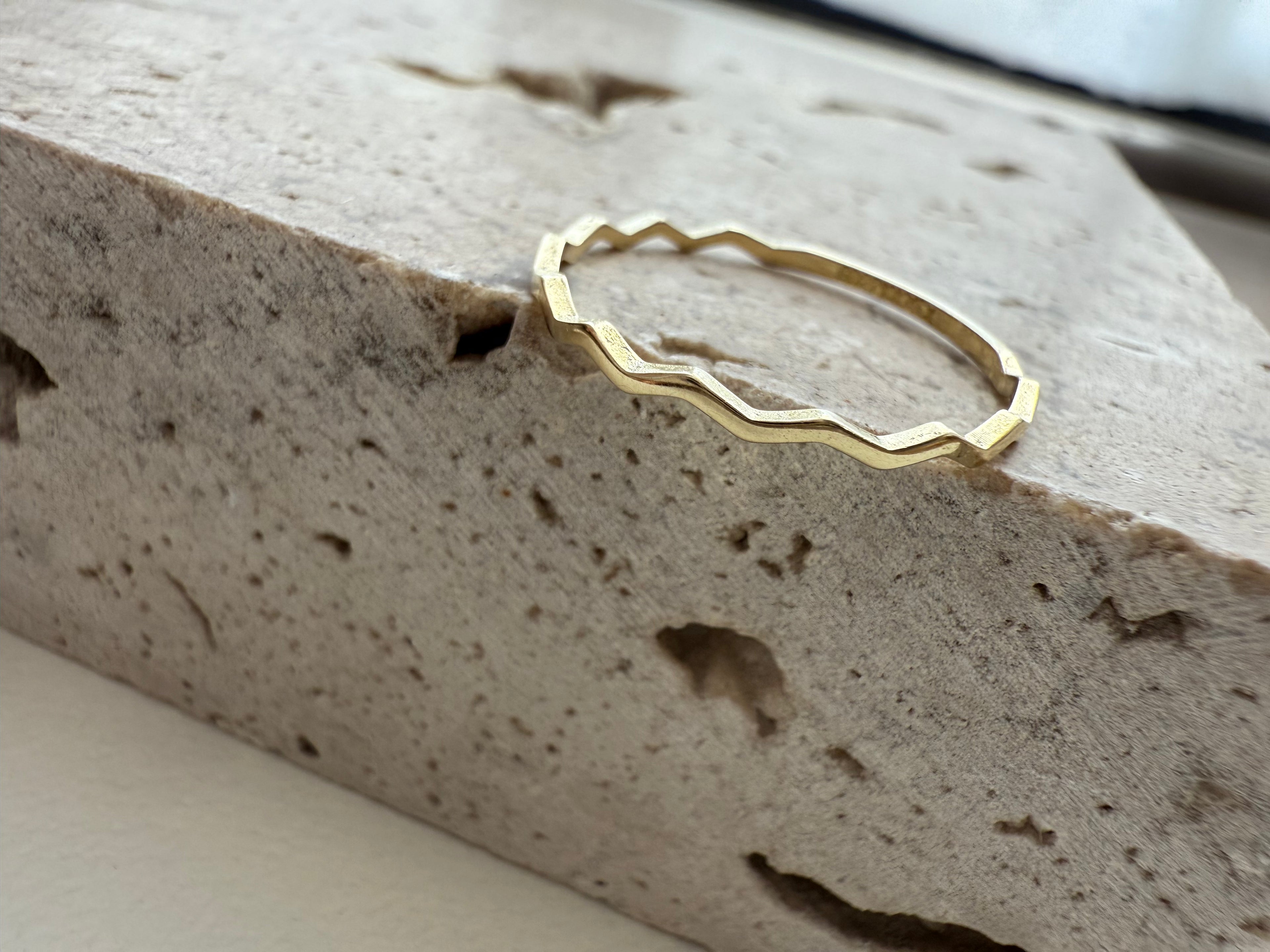 Anillo 10k.  1030