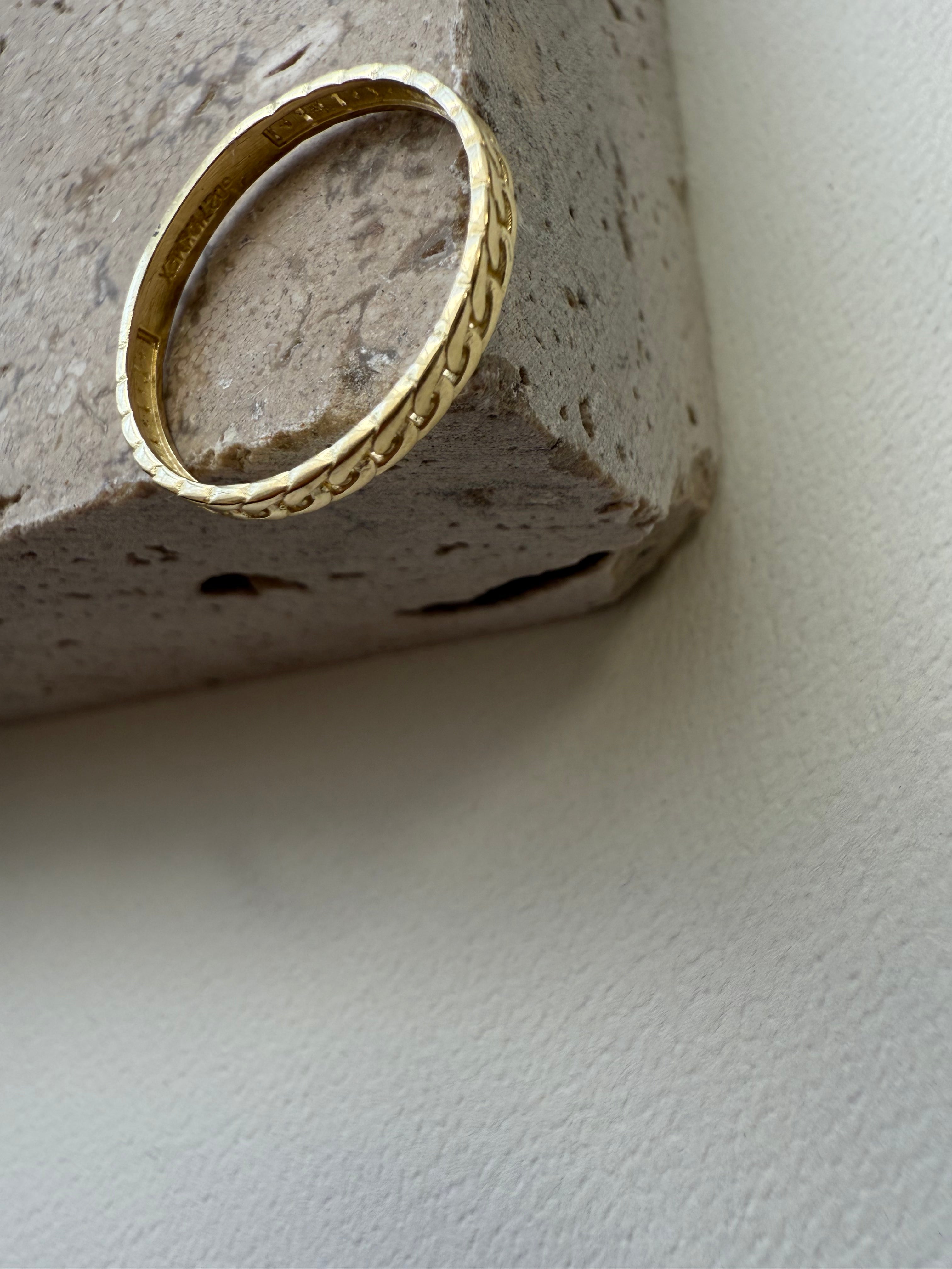 Anillo 10k.  1032