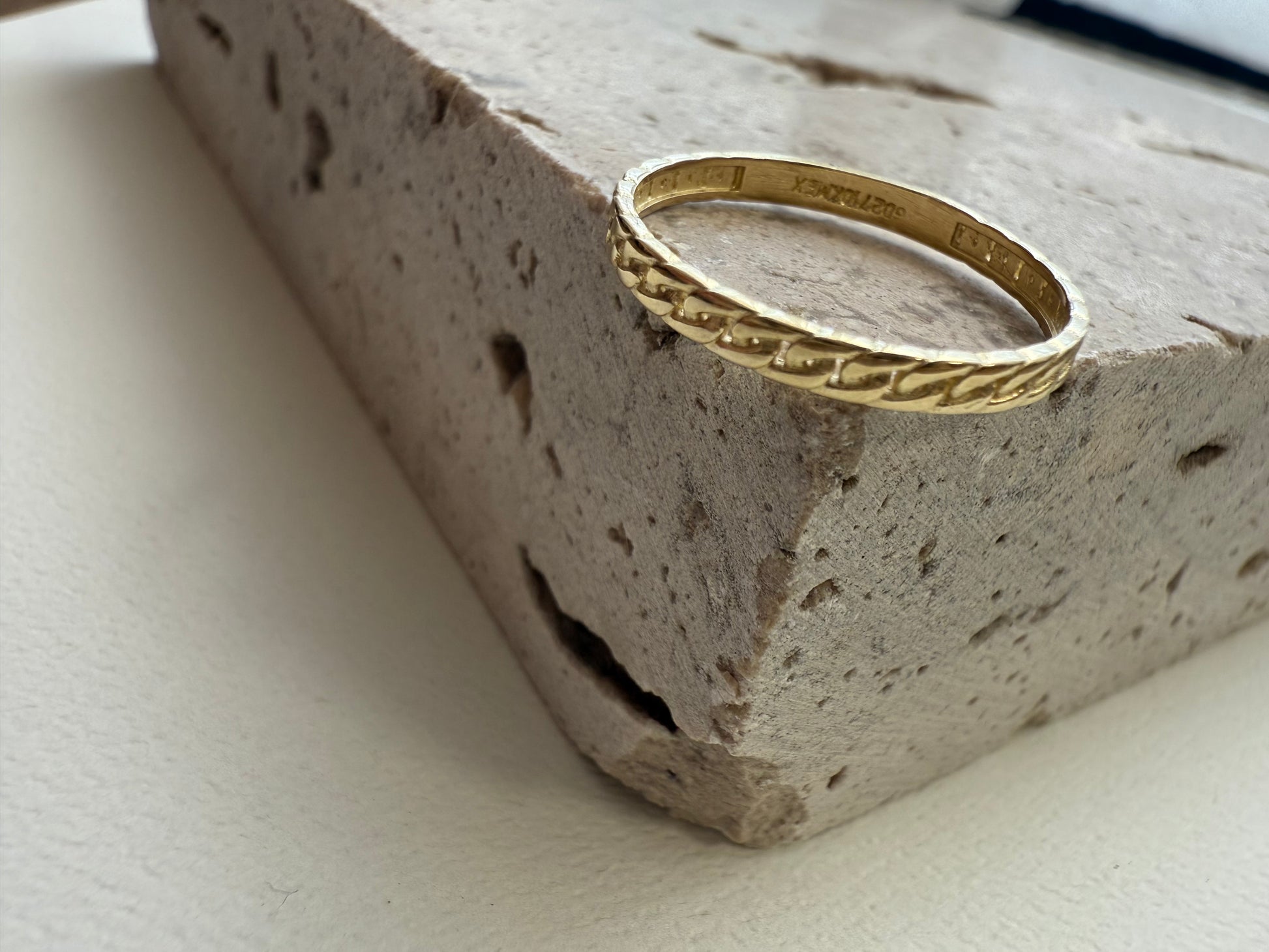 Anillo 10k.  1032