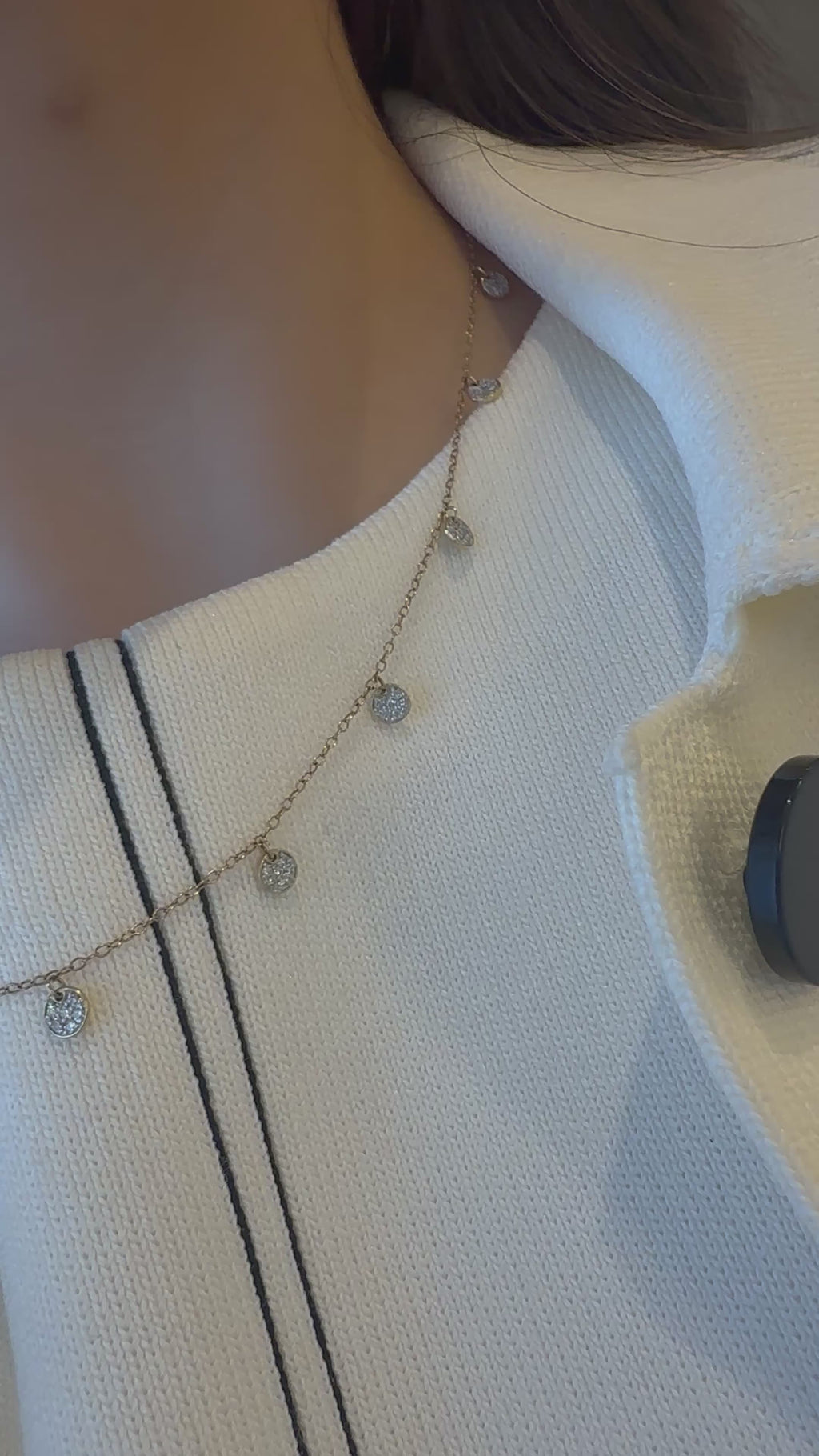Collar con diamantes